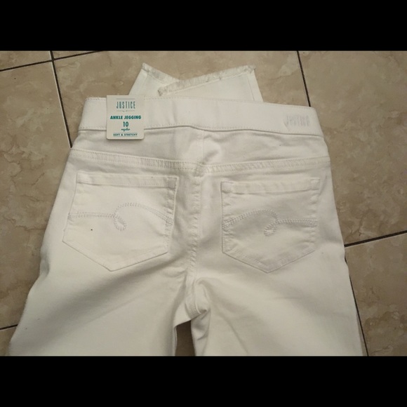 Jeans (kids) size 10 Brand new never used - Picture 2 of 3